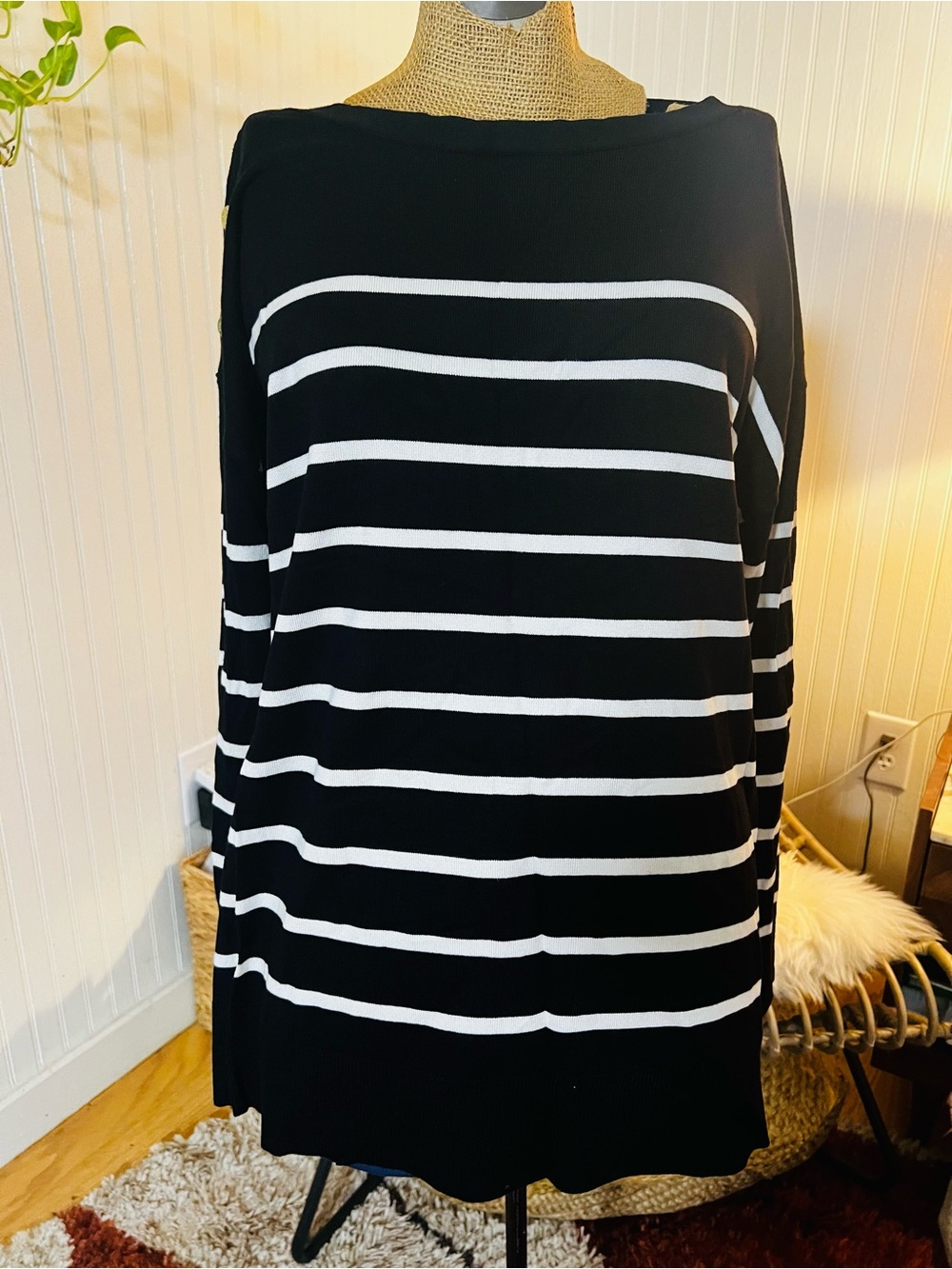 Black & White Anne Klein Striped Women’s long sleeve top - Classic Boatneck